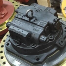 ZX670-3 হিটাচি খননকারীর খুচরা যন্ত্রাংশ 9254461 এর জন্য ফাইনাল ড্রাইভ ট্র্যাভেল মোটর হ্রাস সহ